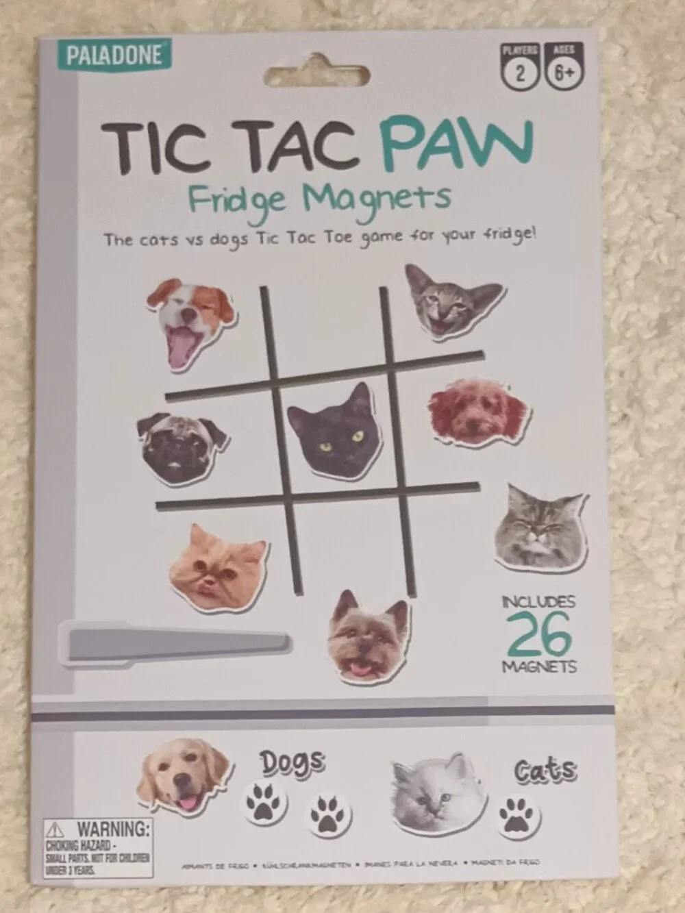 NWT ~ Paladone Tic Tac Paw Game with Cats Vs. Dogs Fridge Magnets